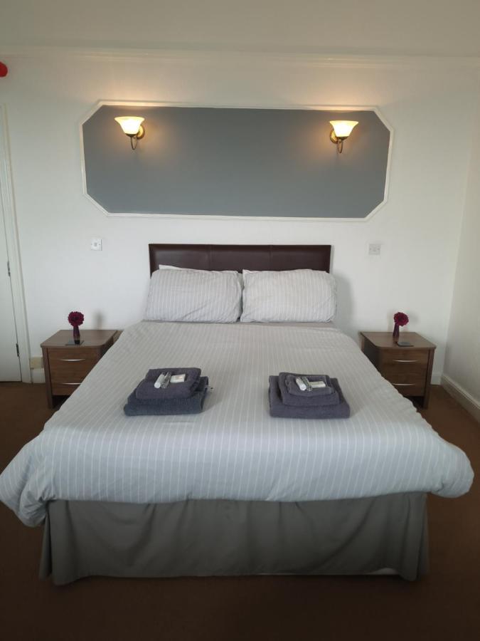 Highlander Hotel Scarborough Buitenkant foto