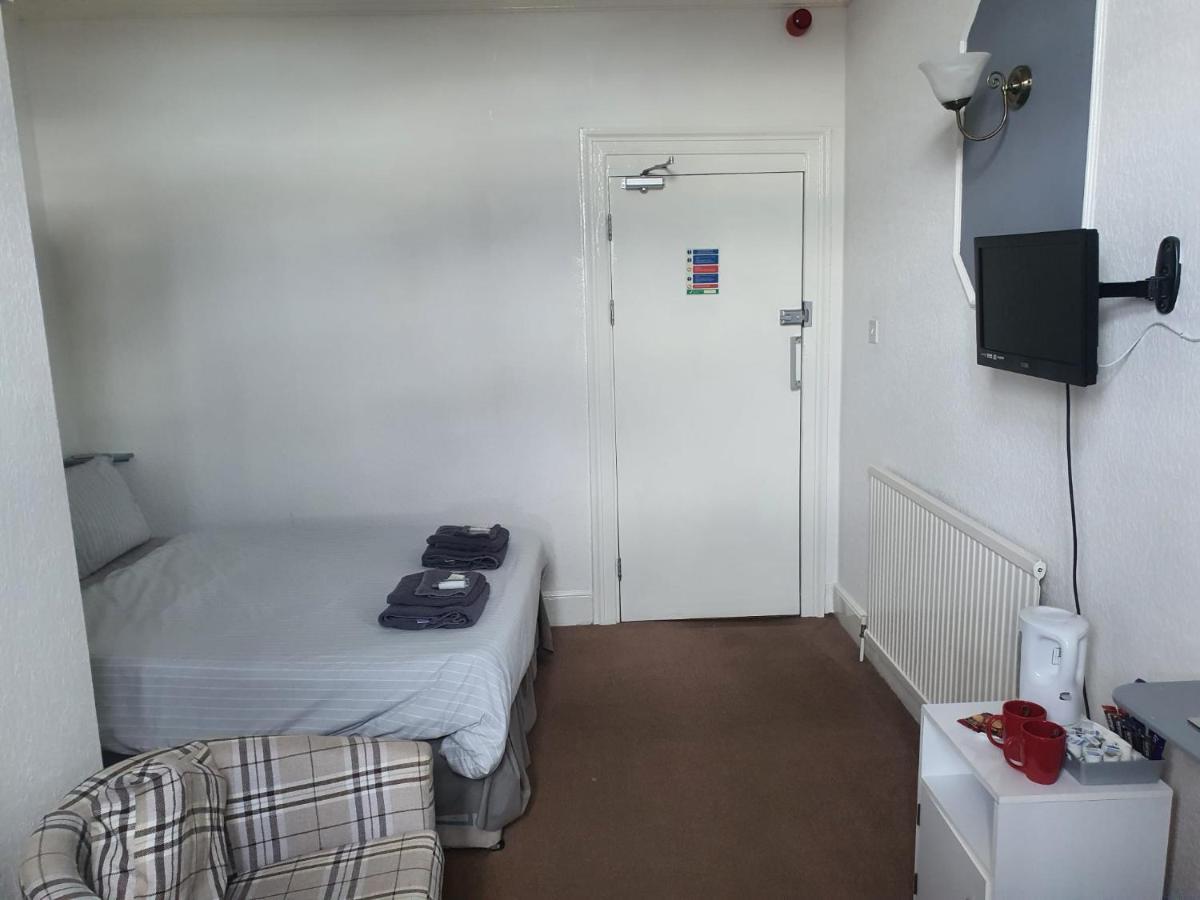 Highlander Hotel Scarborough Buitenkant foto