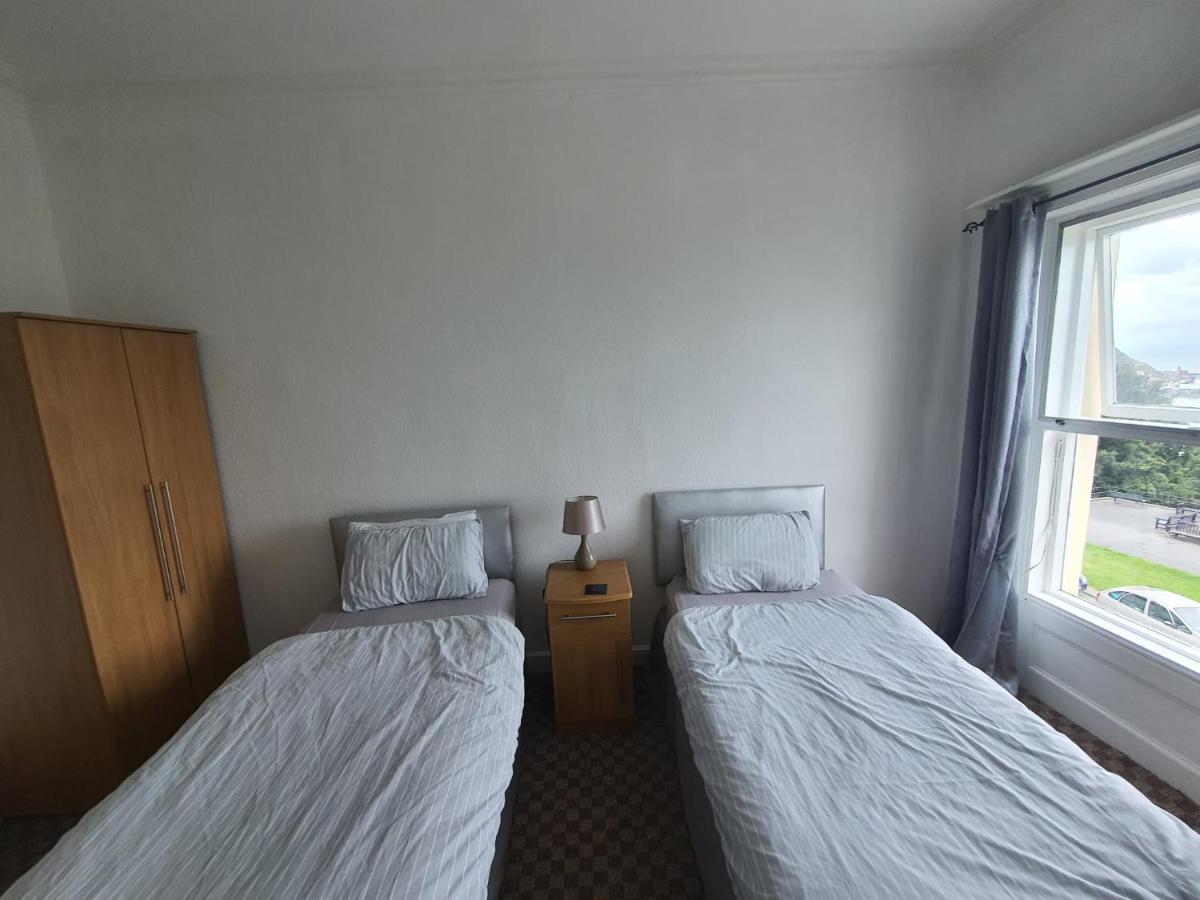 Highlander Hotel Scarborough Buitenkant foto