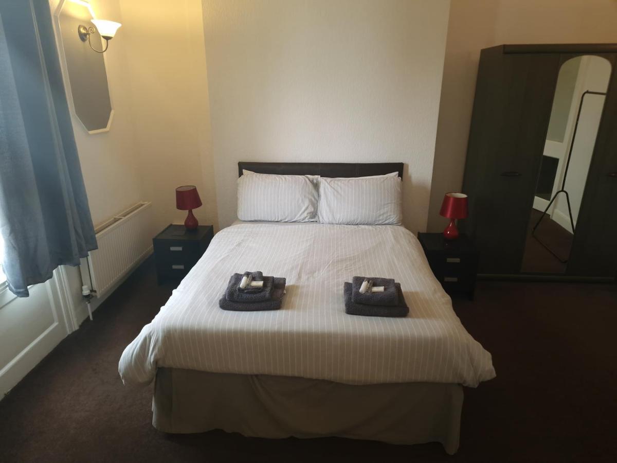 Highlander Hotel Scarborough Buitenkant foto